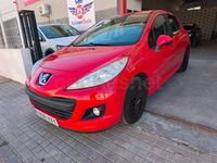 Usado Peugeot 207 68 CV (50 kW) 2014 Rojo Descapotable