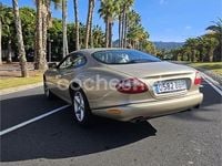 Usado Jaguar XK8 290 CV (213 kW) 2000 Beige Coupe