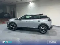 Usado Peugeot 2008 Allure 100 CV (73 kW) 2023 Gris SUV