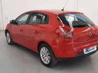 Usado Fiat Bravo Active 120 CV (88 kW) 2008 Rojo Utilitario