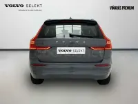 Usado Volvo XC60 Core 197 CV (144 kW) 2024 Gris / plata SUV