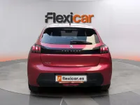 Usado Peugeot 208 Allure 101 CV (74 kW) 2022 Rojo Utilitario