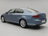 Usado VW Passat Sportline 150 CV (110 kW) 2017 Azul Berlina