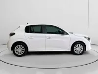 Usado Peugeot 208 Active 102 CV (75 kW) 2023 Blanco Utilitario