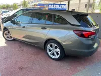 Usado Opel Astra Ultimate 145 HP (106 kW) 2021 Cinzento Carrinha
