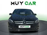 Usado Mercedes B200 156 CV (114 kW) 2017 Negro Utilitario