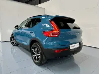 Usado Volvo XC40 Plus 197 CV (144 kW) 2025 Azul SUV