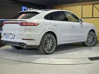 Käytetty Porsche Cayenne Turbo S 680 HP (500 kW) 2022 Harmaa Katumaasturi