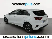 Usado Kia Ceed 101 CV (74 kW) 2025 Blanco Utilitario