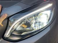 Usado Mercedes B200 136 CV (100 kW) 2018 Gris / plata Monovolumen