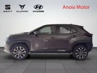Usado Toyota Yaris Cross Active 116 CV (85 kW) 2022 Gris SUV
