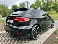 Usado Audi RS3 400 CV (294 kW) 2018 Negro Berlina
