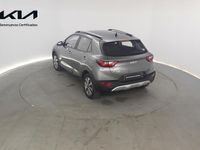Usado Kia Stonic 100 CV (73 kW) 2025 Gris SUV