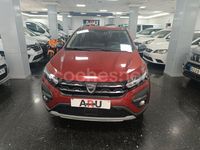 Usado Dacia Sandero Comfort 91 CV (66 kW) 2022 Rojo Berlina