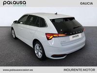 Usado Skoda Scala Selection 116 CV (85 kW) 2024 Blanco Utilitario