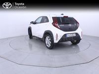 Usado Toyota Aygo X Play 72 CV (52 kW) 2025 Blanco SUV