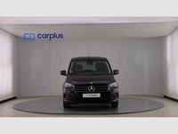 Usado Mercedes T180 116 CV (85 kW) 2024 Negro loparita metalizado Monovolumen