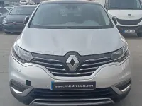 Usado Renault Espace Zen 160 CV (117 kW) 2015 Gris / plata Monovolumen
