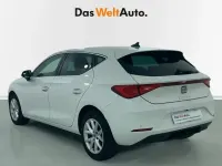 Używany Seat Leon Style 116 KM (85 kW) 2025 Biały Sedan/Limuzyna
