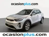 Usado Kia Stonic 100 CV (73 kW) 2024 Gris plata SUV