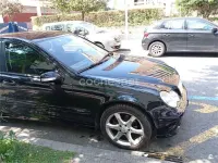 Usado Mercedes C220 Sport Edition 150 CV (110 kW) 2005 Negro Berlina
