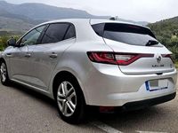 Usado Renault Mégane IV Bose Edition 116 HP (85 kW) 2018 Cinzento Citadino