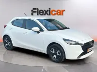 Usado Mazda 2 Center-Line 90 CV (66 kW) 2024 Blanco Utilitario