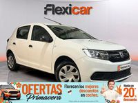 Usado Dacia Sandero Acces 73 CV (53 kW) 2019 Blanco Berlina