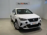 Usado Seat Arona Xperience 110 CV (80 kW) 2022 Blanco SUV