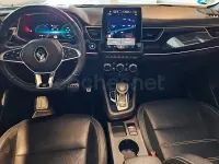 Usado Renault Arkana Techno 140 CV (102 kW) 2023 Gris / plata SUV