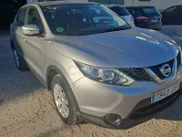 Usado Nissan Qashqai N-Connecta 130 CV (95 kW) 2017 Gris / plata SUV