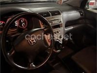 Usado Honda Civic LS 100 CV (73 kW) 2004 Gris / plata Berlina