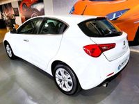 usado Alfa Romeo Giulietta Pequeño Manual de 3 Puertas