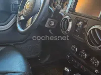 Usado Jeep Wrangler Unlimited 200 CV (147 kW) 2016 Negro SUV