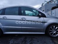 Usado Mercedes B180 109 CV (80 kW) 2005 Gris / plata Monovolumen