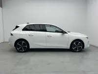Usado Opel Astra Edition 181 CV (133 kW) 2023 Blanco Berlina