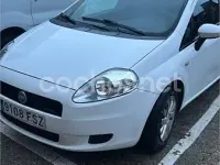 Usado Fiat Grande Punto Active 90 CV (66 kW) 2007 Blanco Utilitario
