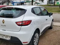 Usado Renault Clio IV Business 75 CV (55 kW) 2018 Blanco Berlina
