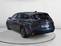 Usado Peugeot 308 Active 130 CV (95 kW) 2022 Gris Familiar