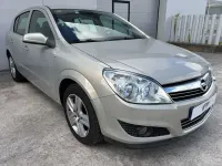 Usado Opel Astra Energy 116 CV (85 kW) 2009 Beige Utilitario