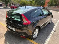 Begagnad Citroën C4 VTR Sport 110 HK (80 kW) 2005 Svart Sedan