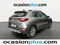 Usado Kia Stonic 100 CV (73 kW) 2025 Gris SUV