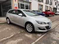Usado Opel Astra Excellence 165 CV (121 kW) 2014 Gris Familiar
