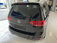 Usado VW Touran Advance 150 CV (110 kW) 2022 Negro Monovolumen