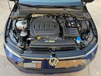 Usado VW Golf VIII Life 150 CV (110 kW) 2022 Azul Berlina