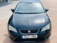 Usado Seat Leon Reference 105 CV (77 kW) 2013 Negro Berlina