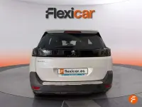 Usado Peugeot 5008 Allure 131 CV (96 kW) 2021 Blanco SUV