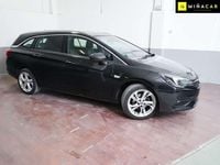 Usado Opel Astra Elegance 131 CV (96 kW) 2021 Negro Utilitario