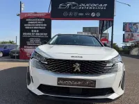 Usado Peugeot 5008 Allure 131 CV (96 kW) 2022 Blanco SUV