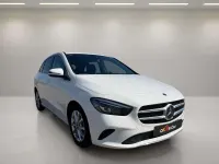 Usado Mercedes B180 116 CV (85 kW) 2019 Blanco Utilitario